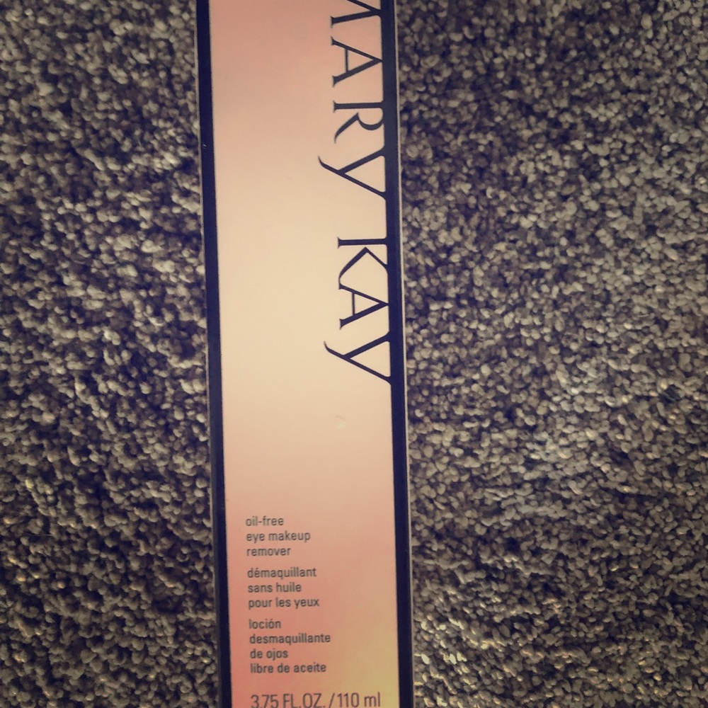 Mary Kay eye makeup remover